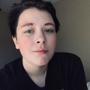 Meet your Posher, Madeline